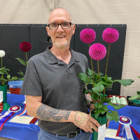 Canadian Chrysanthemum and Dahlia Society, Best 3 Blooms, Marys Jomanda, Michael Burns