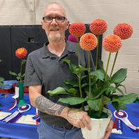 Canadian Chrysanthemum and Dahlia Society, Best 5 Blooms, Ryecroft Jill, Michael Burns